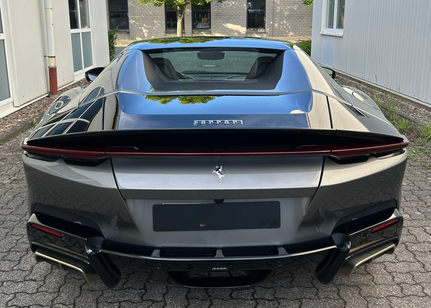 Ferrari 12 Cilindri